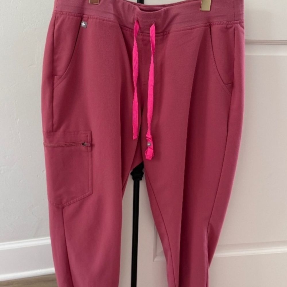 FIGS ZAMORA QUARTZ BCA (Breast Cancer Awareness) JOGGER SCRUB PANTS